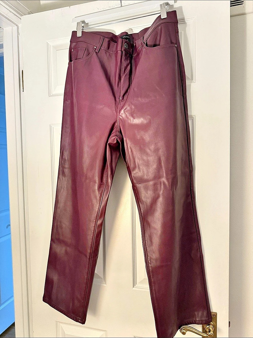 Ann Taylor Straight Leg Faux Leather Pants in Purple Like New
